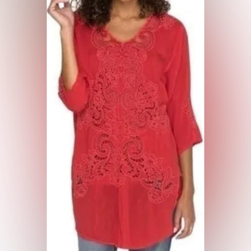 Johnny Was Arlene appliqué Red Lace Tunic top with scoop neck 3/4 sleeves